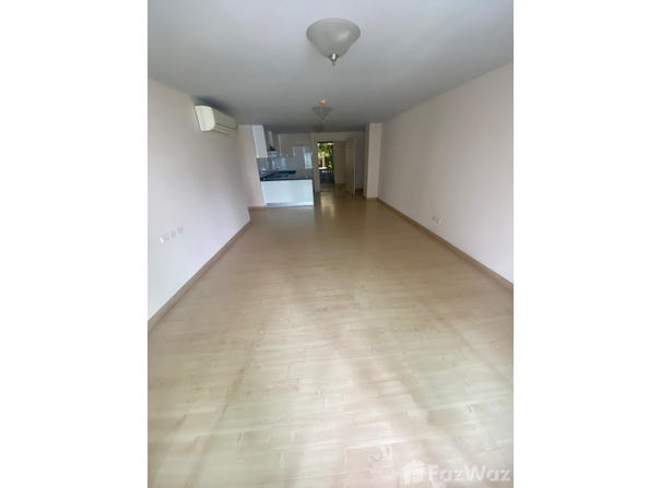 10/6 Soi Phong Si Chan 2, Sam Sen Nai, Phaya Thai, Bangkok, 10400 Thailand, Phaya Thai, 