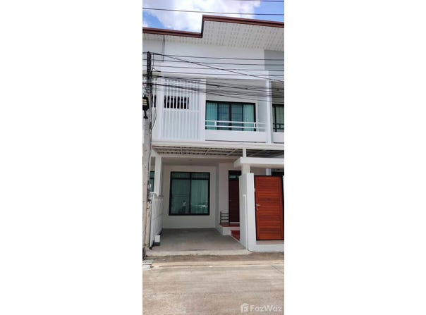 Soi Kradangnga Soi 1, Muthi 4, San Sai Noi, San Sai, Chiang Mai, 50210 Thailand, San Sai, 