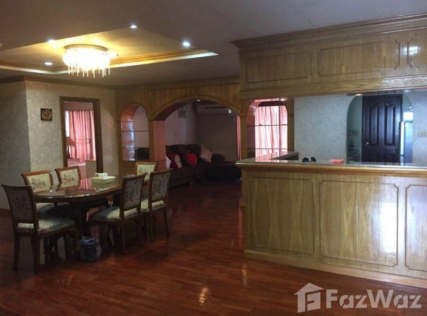 1006 Charoen Nakhon 34, Bang Lam Phu Lang, Khlong San, Bangkok, 10600 Thailand, Khlong San, 