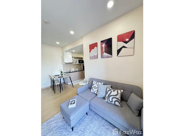 Udom Yontrakit, 477-479 Prachathipok Rd., Somdet Chaophraya, Khlong San, Bangkok 10600, THA, Somdet Chaophraya, Bangkok