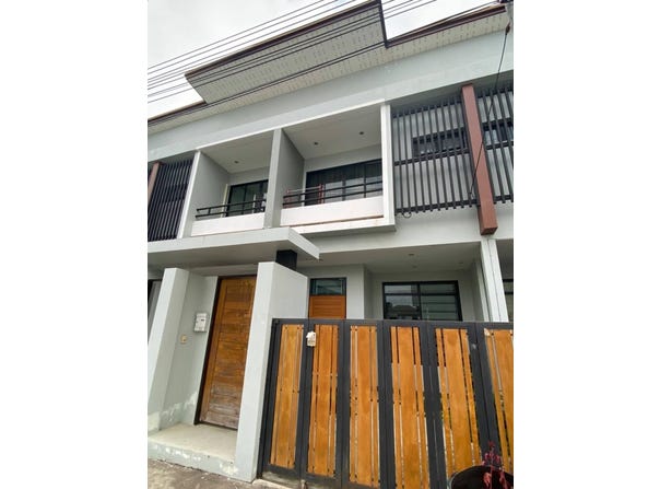Soi Kradangnga Soi 1, Muthi 4, San Sai Noi, San Sai, Chiang Mai, 50210 Thailand, San Sai, 