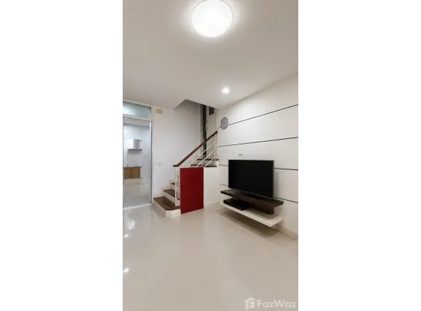 Urban Sathorn, Bang Chak, Phasi Charoen, Bangkok, 10160 Thailand, Phasi Charoen, 
