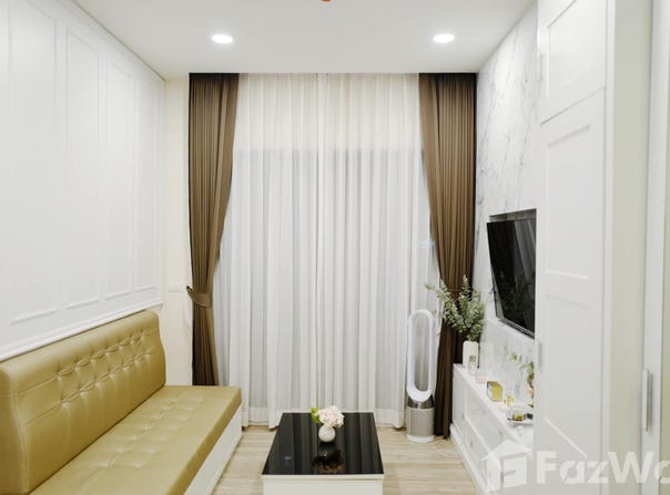 2826 Phetchaburi Road, Bang Kapi, Huai Khwang, Bangkok, 10310 Thailand, Huai Khwang, 