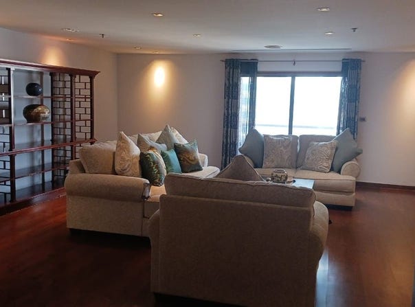 63 Sukhumvit 11, Khlong Toei Nuea, Vadhana, Bangkok, 10110 Thailand, Vadhana, 
