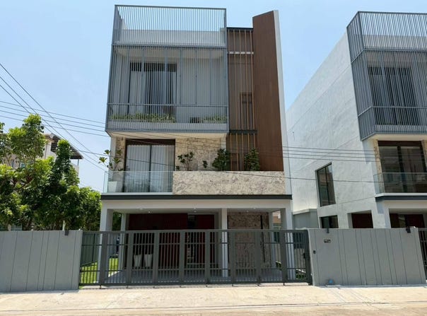 Preecha Rama 3 Rat Phatthana, Khlong Song Ton Nun, Lat Krabang, Bangkok, 10520 Thailand, Lat Krabang, 