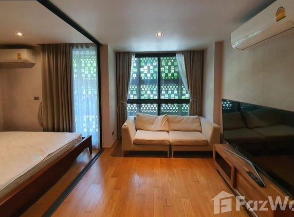 362/1 Soi Saphan Tia, Maha Phruetharam, Bang Rak, Bangkok, 10500 Thailand, Bang Rak, 