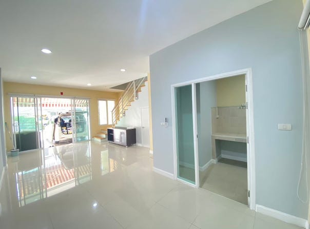 2390 Lat Phrao 101 Soi 42, Khlong Chan, Bang Kapi, Bangkok, 10240 Thailand, Bang Kapi, 