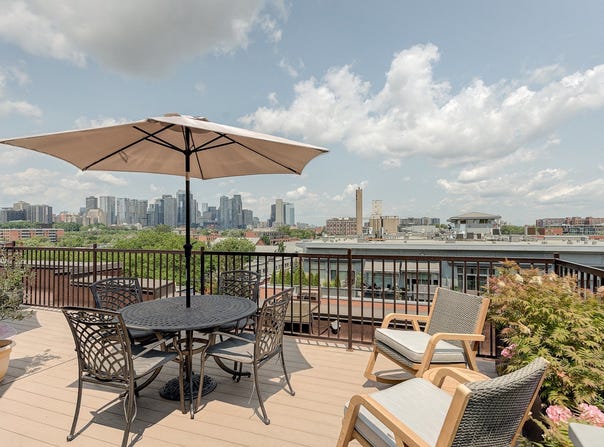 2635 Rue Rufus-Rockhead B-704, Montréal (Le Sud-Ouest), QC H3J 2W6