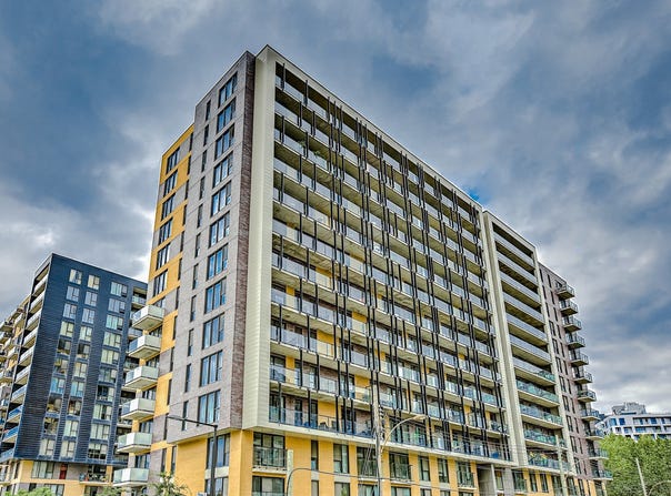 1375 Rue des Bassins 608, Montréal (Le Sud-Ouest), QC H3C 1W3