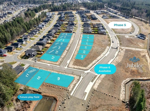 808 Beaver Creek Blvd, Campbell River, BC V9H 0G4