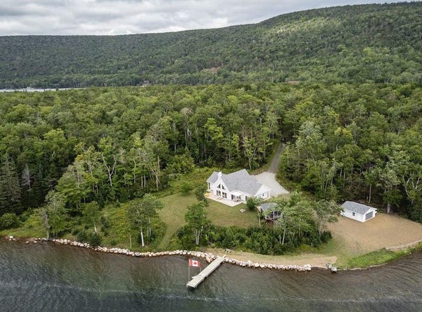 187 6012 Road, Marble Mountain, NS B0E 2Y0