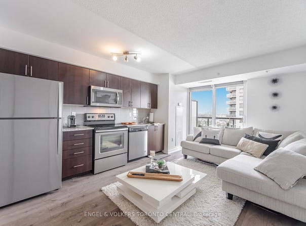 1420 Dupont Street 1712, Toronto, ON M6H 0C2