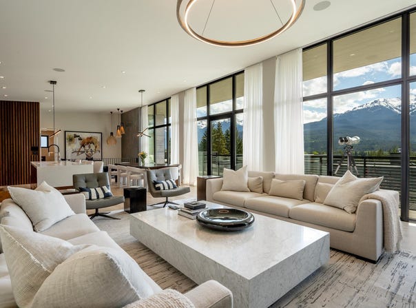 8504 Drifter Way, Whistler, BC V8E 0G2