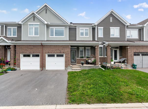 33 Focality Crescent, Barrhaven, ON K2J 6W7
