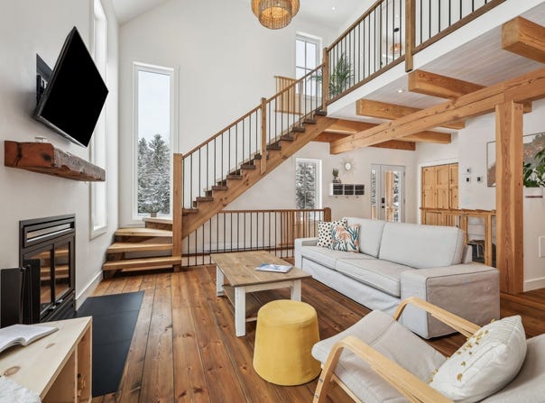 148 Ch. David, Lac-Supérieur, QC J0T 1J0