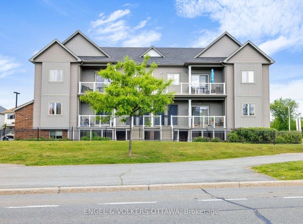 44 Sternes Private 4, Orleans - Cumberland and Area, ON K4A 0X8