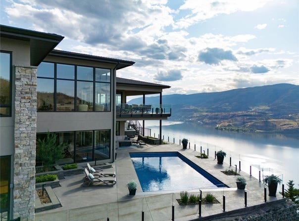140 Red Sky Place, Kelowna, BC V1V 3E3