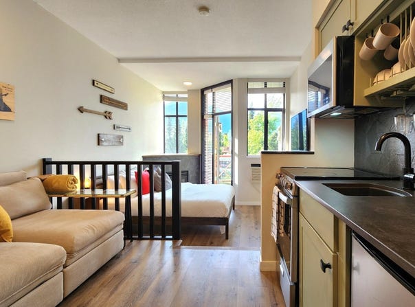 4369 Main Street 315, Whistler, BC V8E 1B7