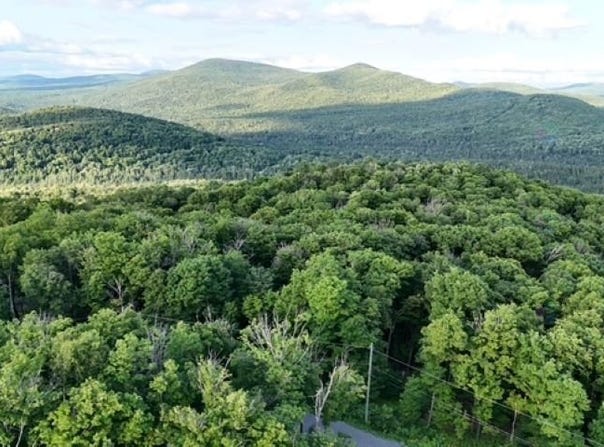 Imp. des Alpilles, Lac-Supérieur, QC J0T 1P0