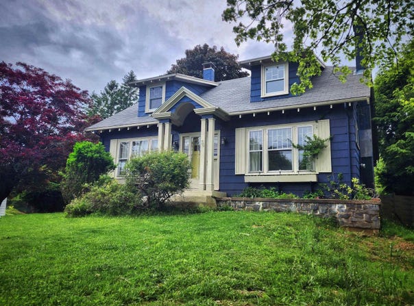 70 Victoria Road, Lunenburg, NS B0J 2C0