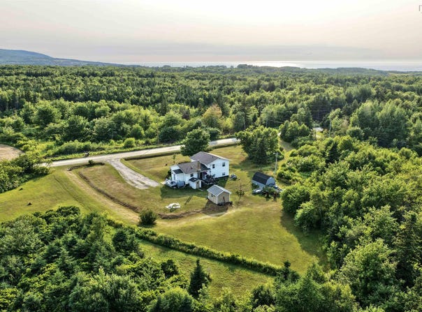 121 Pipers Lane, Inverside, NS B0E 1N0