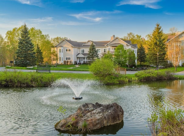 60 Rue Coldbrook 103, Lac-Brome, QC J0E 1V0