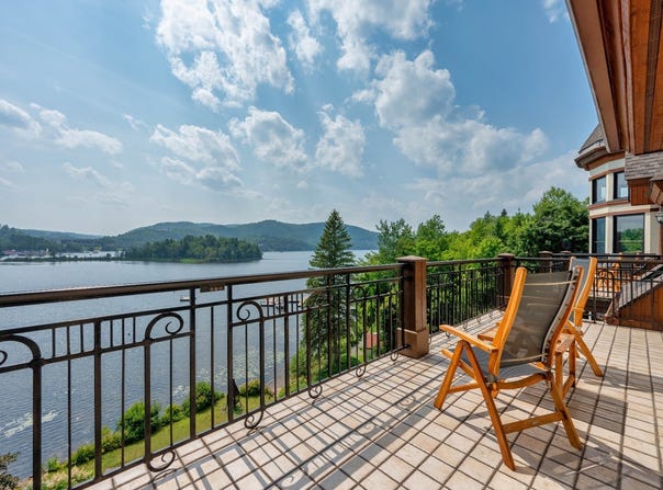 3004 Ch. de la Chapelle 308, Mont-Tremblant, QC J8E 1E1