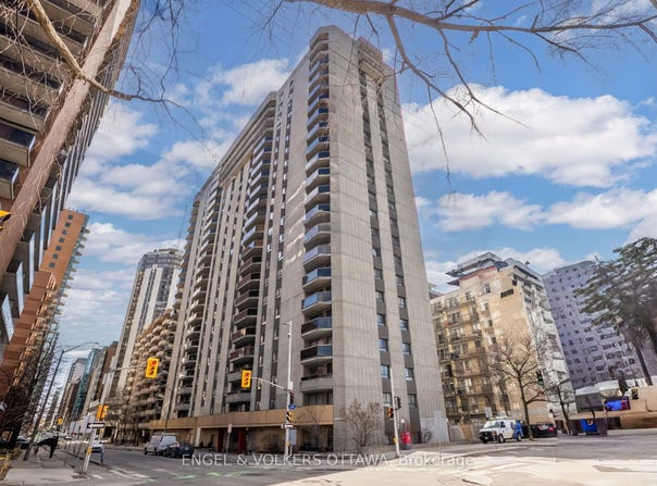 470 Laurier Avenue W 905, Ottawa Centre, ON K1R 7W9