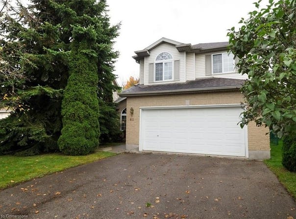 611 Coldstream Drive, Waterloo, ON N2V 2H3