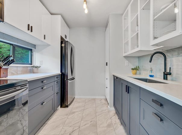 15041 Prospect Avenue 105, White Rock, BC V4B 2B5