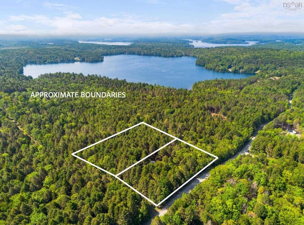 4 Horseback Hideaway, Labelle, NS B1E 1E0