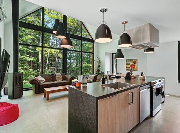 151 Ch. de la Fraternité 216, Lac-Supérieur, QC J0T 1P0