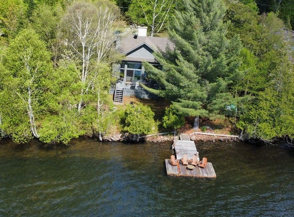 475 Ch. du Tour-du-Lac, Lac-Supérieur, QC J0T 1P0