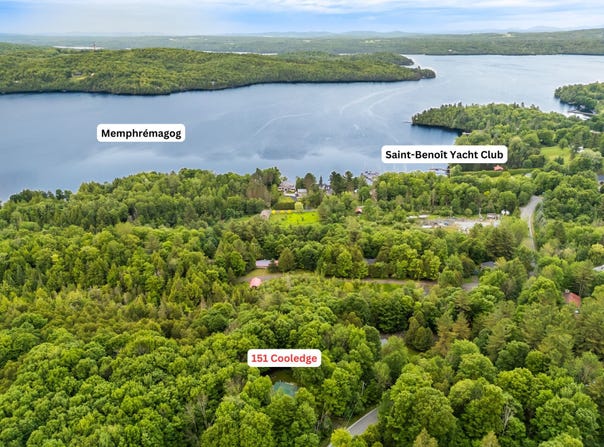 151 Ch. Cooledge, Austin, QC J0B 1B0