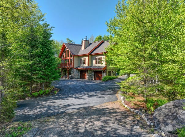415 Ch. Jean-Paul-Riopelle, Mont-Tremblant, QC J8E 0B1