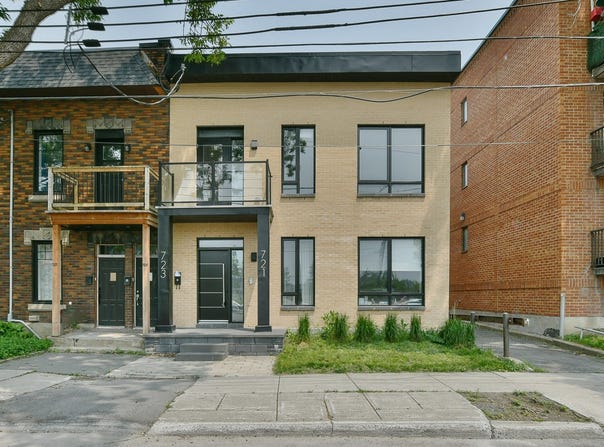 723 Rue Walnut, Montréal (Le Sud-Ouest), QC H4C 3E5