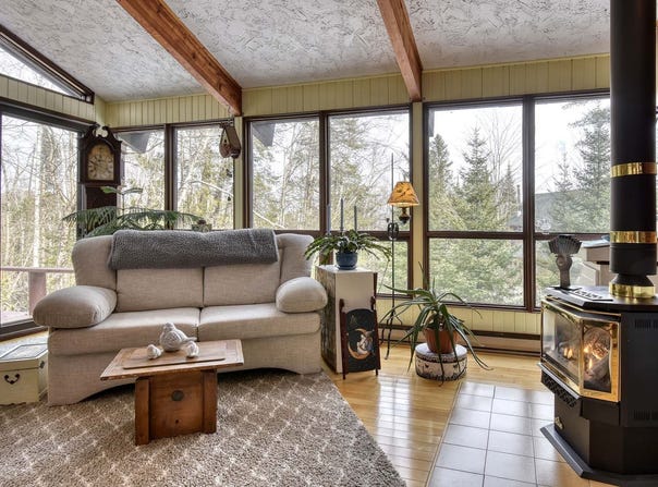137 Rue Matte, Mont-Tremblant, QC J8E 1P3