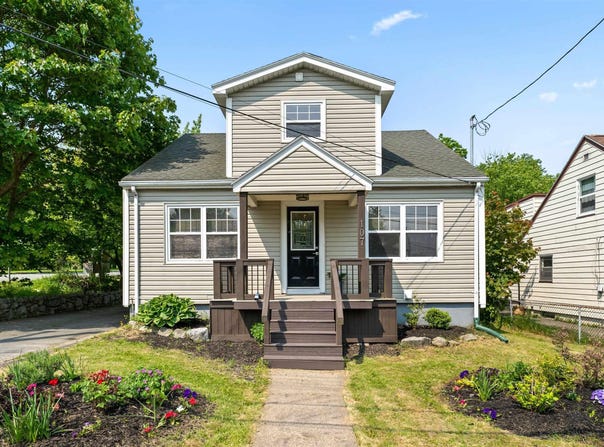 107 Herring Cove Road, Spryfield, NS B3P 1K5