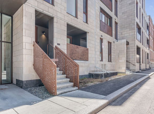11 Rue Elgin 102, Québec (La Cité-Limoilou), QC G1R 0E1