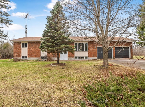 684 County Road 44 Road, North Grenville, ON K0G 1J0