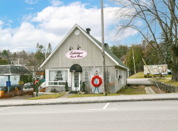 1130 Boul. de Ste-Adèle, Sainte-Adèle, QC J8B 0K2