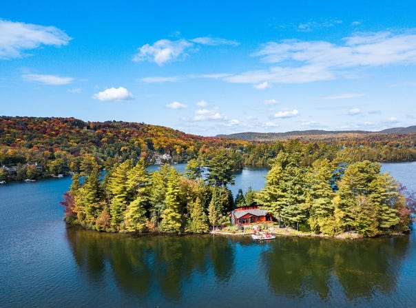 10 Île G Lac des 14 Îles, Saint-Hippolyte, QC J8A 3N4