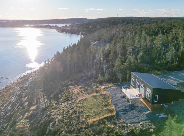 200 Middle Road, Kingsburg, NS B0J 2X0