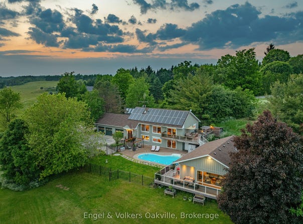 330 Mountsberg Road, Hamilton, ON L0P 1B0