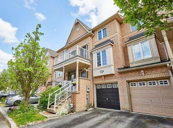 94 Wilkie Lane, Ajax, ON L1S 7S4