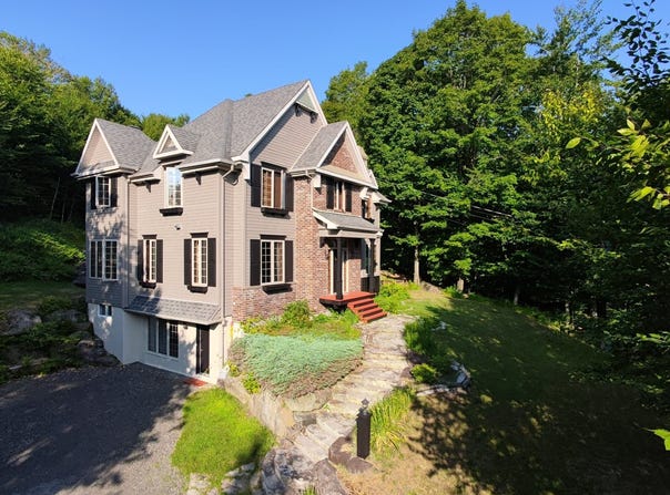 160 Ch. Le Nordais, Saint-Sauveur, QC J0R 1R3