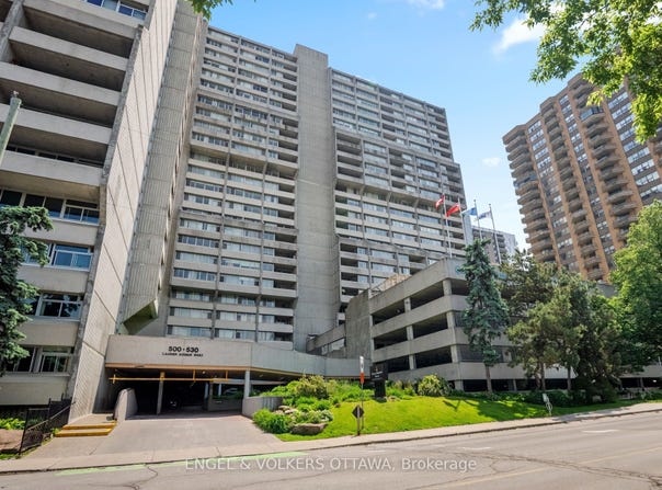 530 Laurier Avenue W 2201, Ottawa Centre, ON K1R 7T1