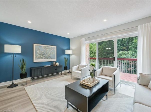 443 Laurel Gate, Waterloo, ON N2T 2S5