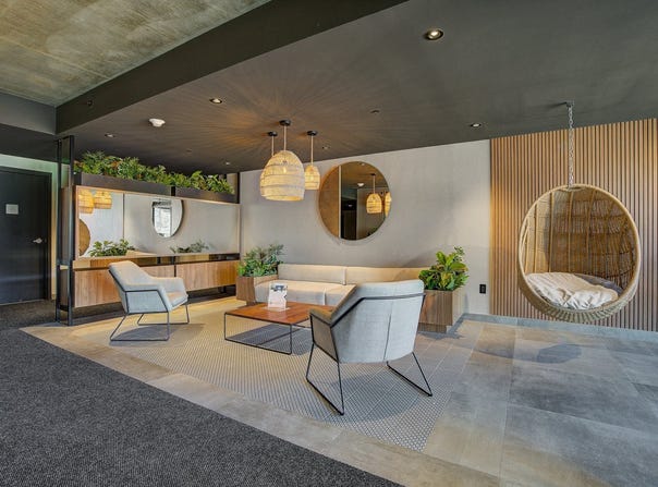 9280 Av. Dubuisson 402, Montréal (Mercier/Hochelaga-Maisonneuve), QC H3C 0Y1
