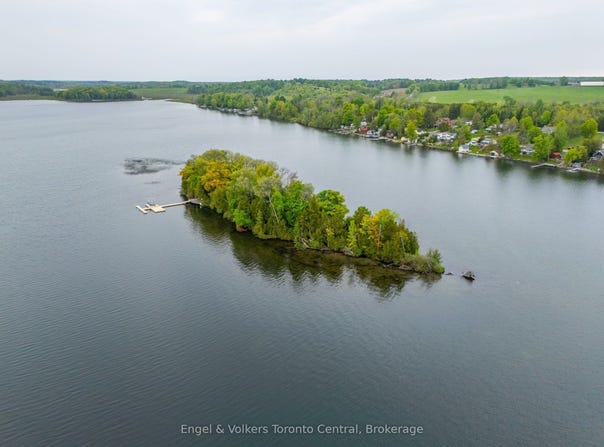 14 Victoria Island, South Bruce Peninsula, ON N0H 1H0